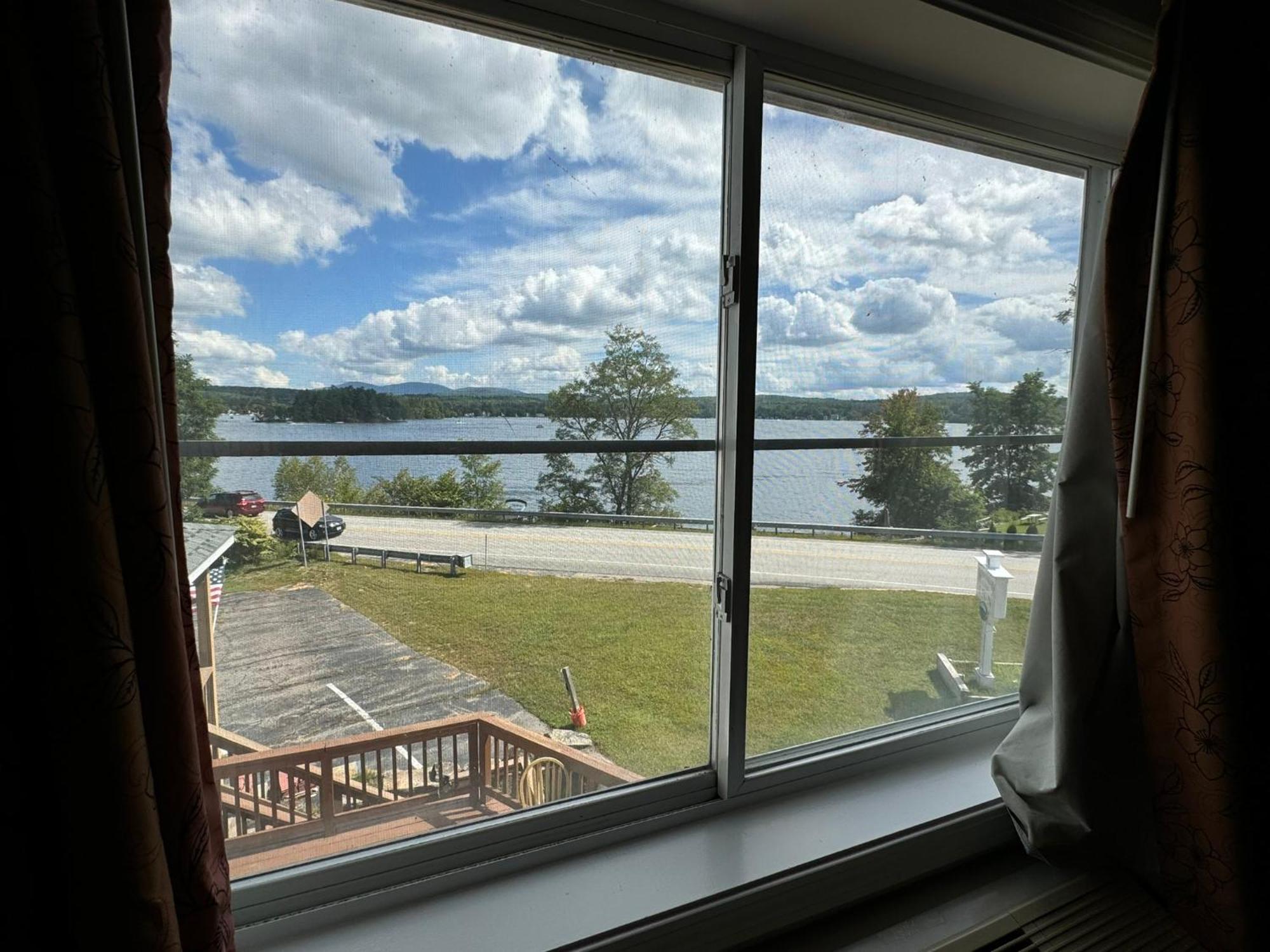Winnisquam Lake Inn Tilton Buitenkant foto