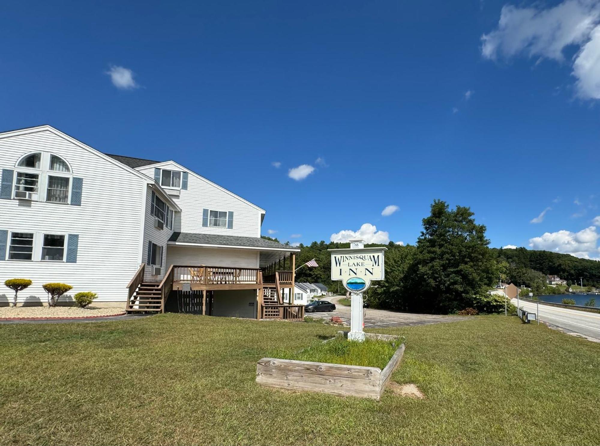 Winnisquam Lake Inn Tilton Buitenkant foto