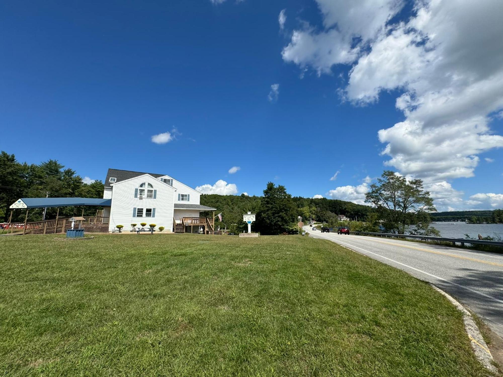 Winnisquam Lake Inn Tilton Buitenkant foto